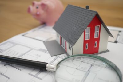 IMT e IMI 2026: Tabelas, Simulação e IMT Jovem para Comprar Casa