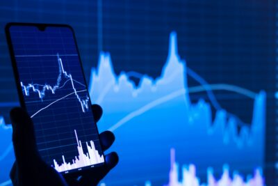 ETFs UCITS Mais Discutidos para Iniciantes em Portugal 2026 (Análise Educativa)